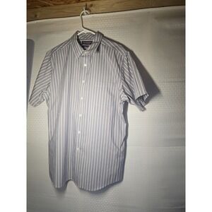 Roundtree & Yorke Slim Fit Men's XL, Short Sleeve Lavender Striped Summer‎